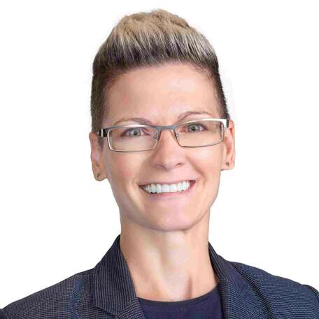 Larisa Erlank